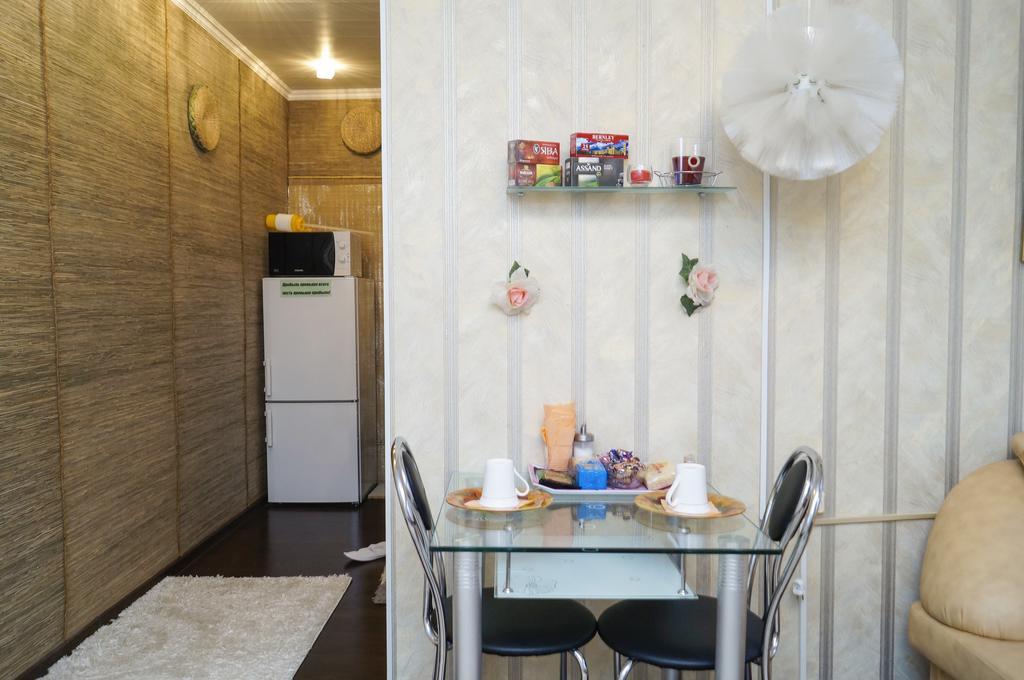 Apartment Akropol On Suvorova Street Rostov-on-Don Room photo